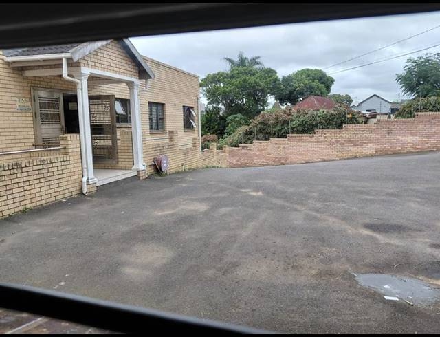 3 BEDROOM PROPERTY TO RENT IN SYDENHAM